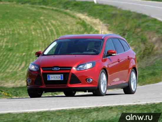 Ford Focus III  5 .