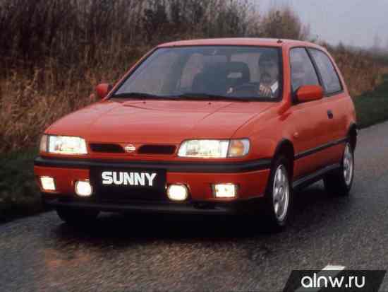 Nissan Sunny N14  3 .