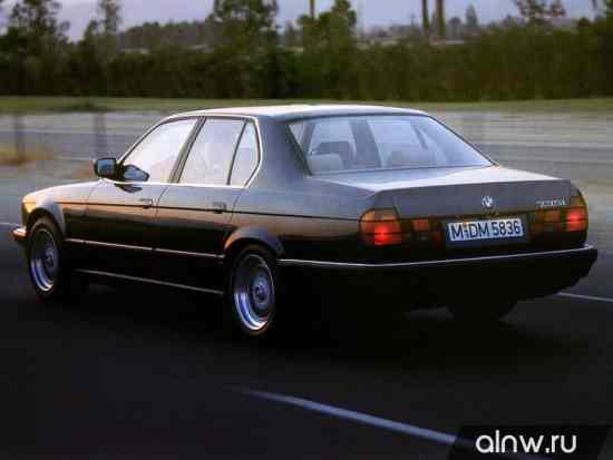 Каталог запасных частей BMW 7 series II (E32) Седан