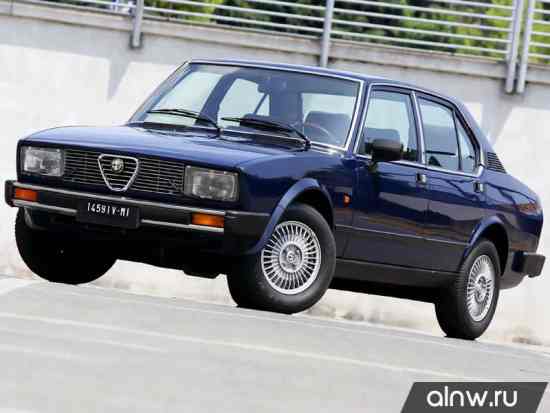 Alfa Romeo Alfetta  Седан
